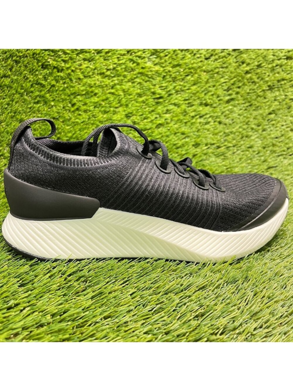 Allbirds Tree Glider Womens Size 9 Black White Athletic Running Shoes Sneakers